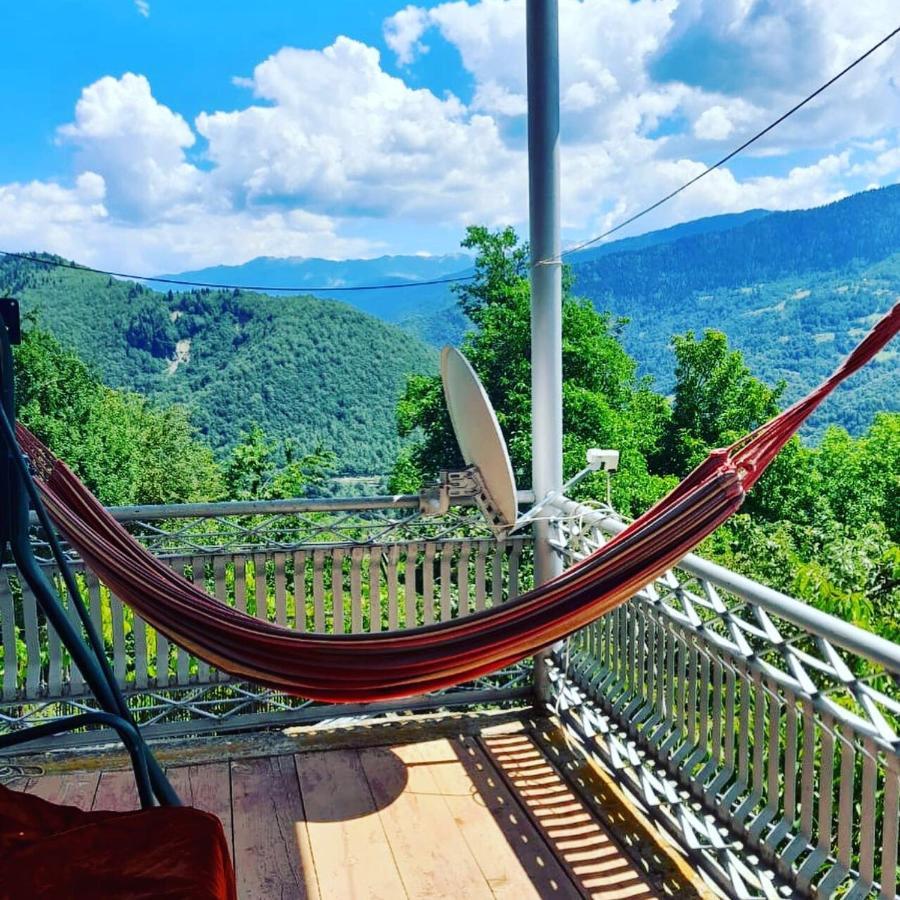 Guest House Lankhvri Becho Ngoại thất bức ảnh