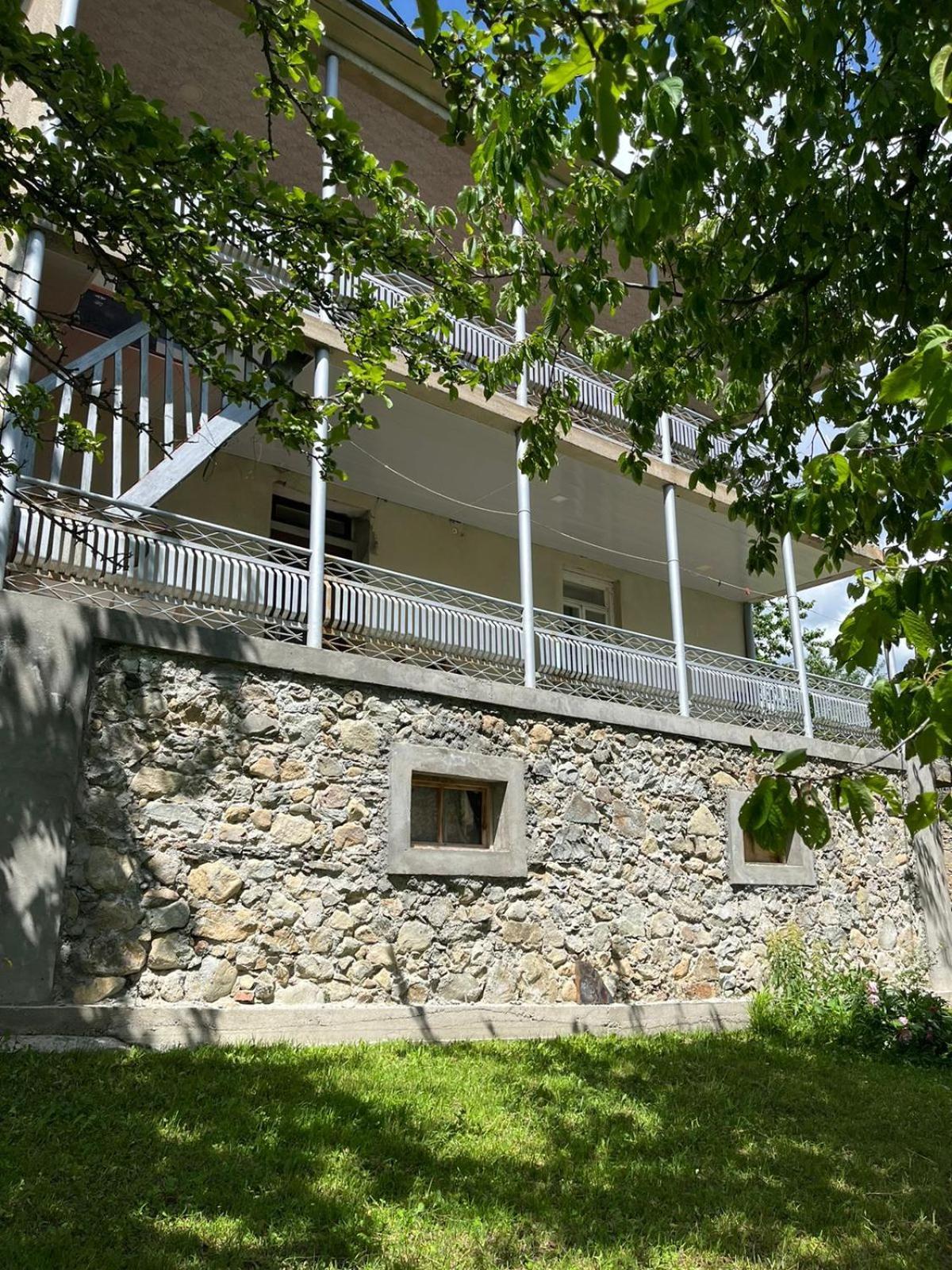 Guest House Lankhvri Becho Ngoại thất bức ảnh