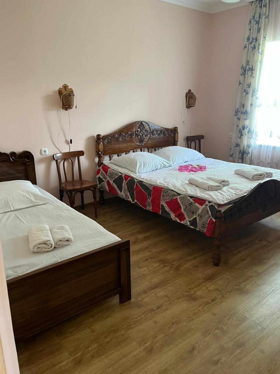 Guest House Lankhvri Becho Ngoại thất bức ảnh