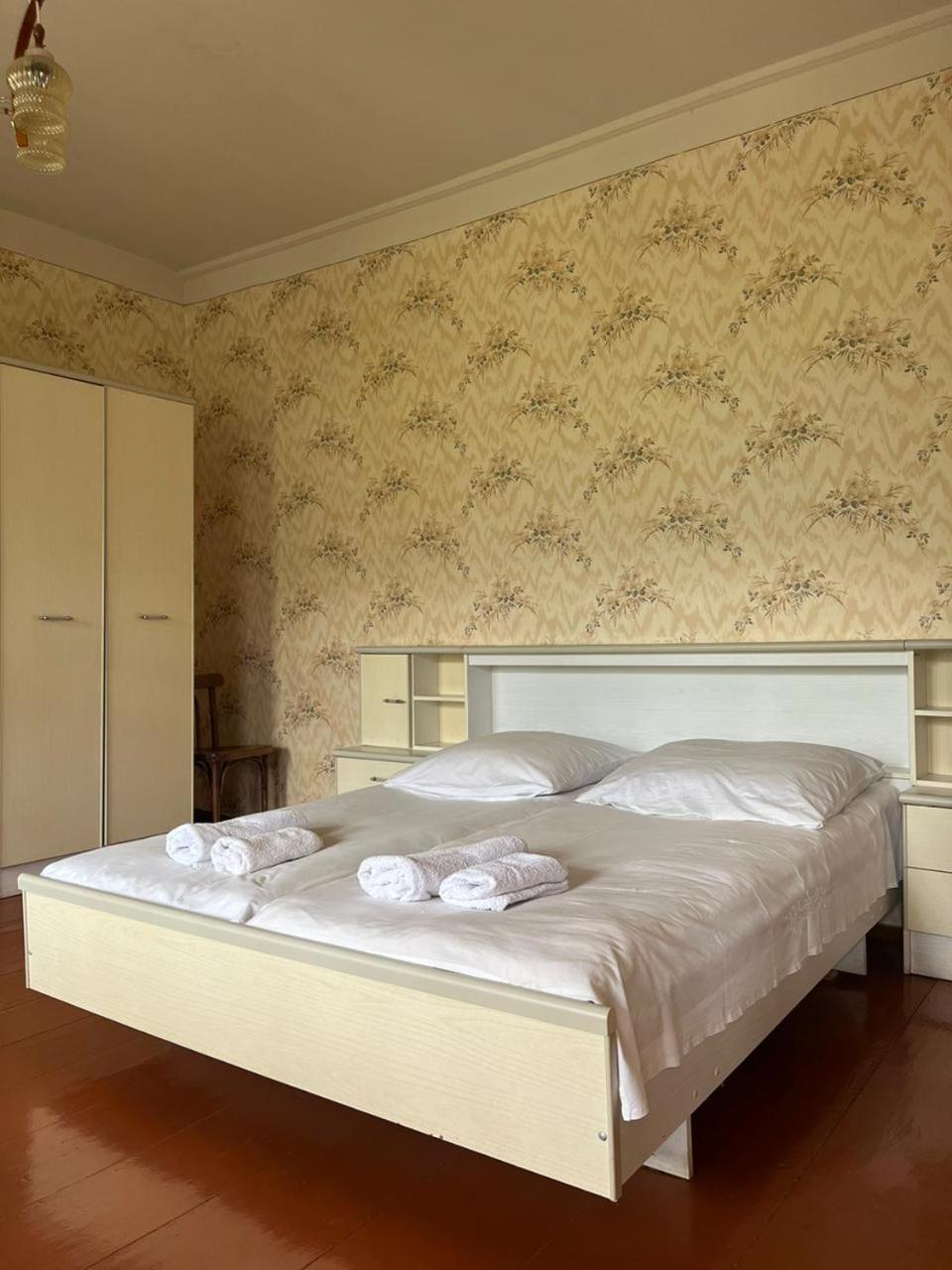 Guest House Lankhvri Becho Ngoại thất bức ảnh